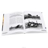 OTH-522 The famous Moskito bomber. Wooden masterpiece hardcover book
